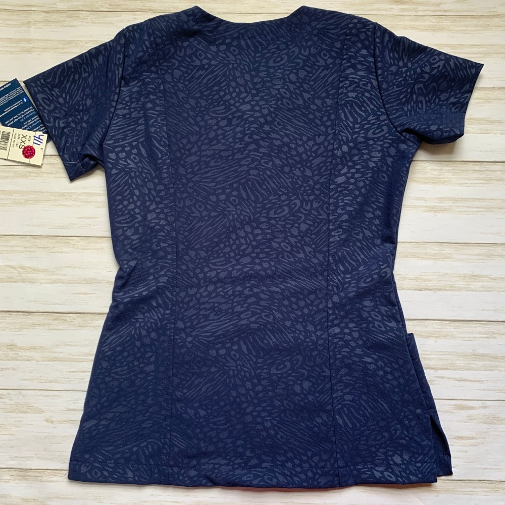 NWT JOCKEY Tone on Tone Mock Wrap Navy Scrub Top - Picture 2 of 8